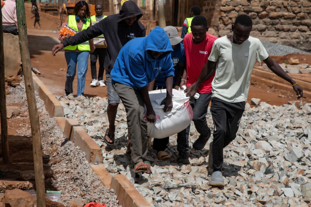 Mizizi Foundation outreach photo 1
